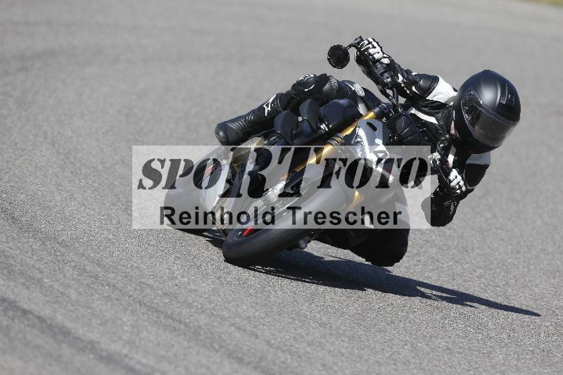 /07 09.04.2026 Cornu Master School ADR/Gruppe blau/4